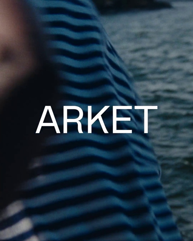 Video Reference N2: Blue, Water, Text, Font, Electric blue, Textile, Photography, Sportswear, Brand, Logo