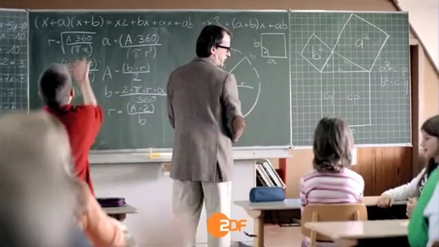Video Reference N1: education, room, classroom, teacher, lecture, class, learning, presentation, professor, whiteboard