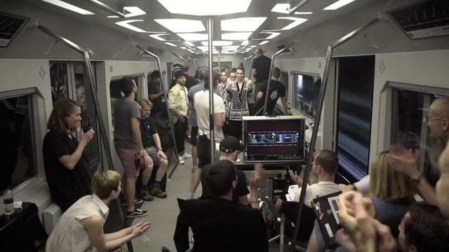 Video Reference N0: Transport, Passenger, Crowd, Public transport, Metro, Event, Room