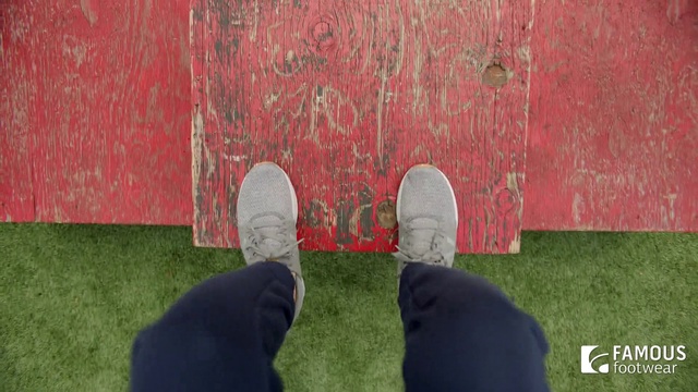 Video Reference N4: Red, Green, Grass, Pink, Footwear, Shoe, Line, Leg, Plant, Lawn