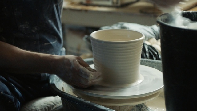 Video Reference N0: cup, coffee cup, tableware, pottery, ceramic, potter's wheel, cup, coffee, porcelain, drinkware