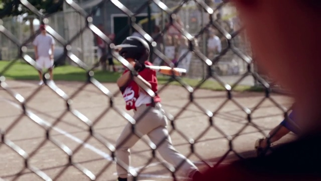 Video Reference N5: Sports, Baseball, Baseball field, Softball, Sport venue, Bat-and-ball games, Net, Chain-link fencing, Team sport, Player