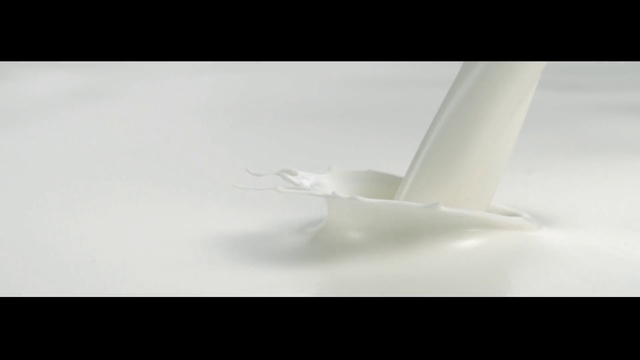 Video Reference N0: White, Material property, Photography, Dairy, Still life photography, Black-and-white