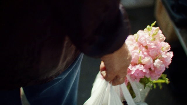 Video Reference N3: Photograph, Pink, Bouquet, Flower Arranging, Flower, Floral design, Bride, Ceremony, Floristry, Marriage
