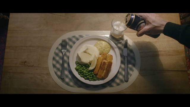 Video Reference N0: food, dish, cuisine, tableware, porcelain