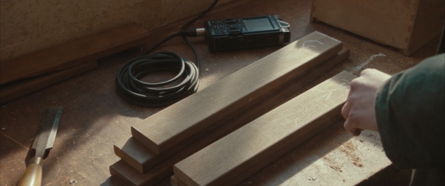 Video Reference N0: Wood, Hardwood, Wood stain, Table, Plywood, Floor, Metal
