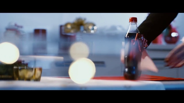 Video Reference N4: Cola, Water, Drink, Bottle, Coca-cola, Snapshot, Glass bottle, Photography, Soft drink, Alcohol