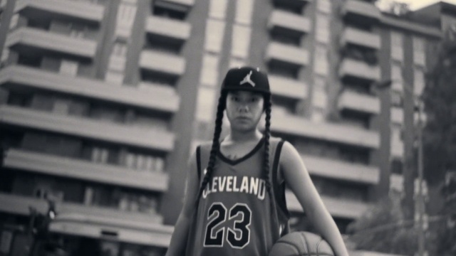 Video Reference N3: Photograph, Snapshot, Black-and-white, Cool, Monochrome, Photography, Muscle, Headgear, Monochrome photography, Basketball