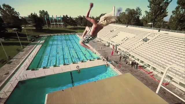 Video Reference N1: Swimming pool, Leisure, Leisure centre, Fun, Water, Recreation, Flip (acrobatic), Summer, Diving, Swimming
