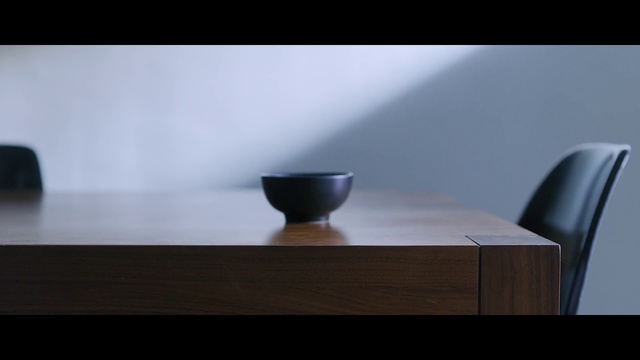 Video Reference N1: Still life photography, Table, Furniture, Wood, Material property, Room, Photography, Still life, Desk, Plywood
