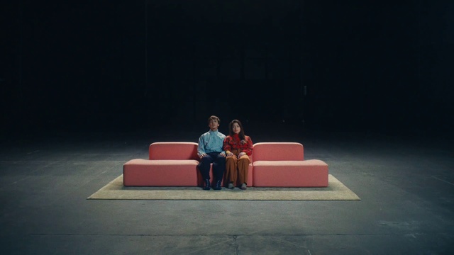 Video Reference N0: Red, heater, Drama, Scene, Furniture, Stage, Design, Performance, Theatrical scenery, Performing arts