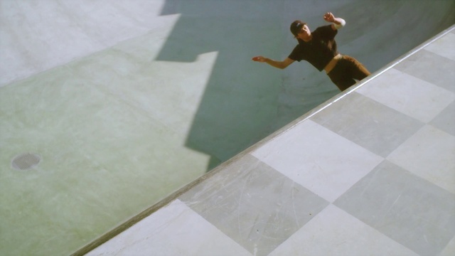 Video Reference N6: Floor, Tile, Flooring, Room, Recreation, Skateboard, Leisure, Skateboarding, Skateboarding Equipment, Sport venue