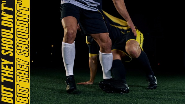 Video Reference N4: Sports gear, Human leg, Leg, Joint, Thigh, Knee, Footwear, Personal protective equipment, Player, Sportswear