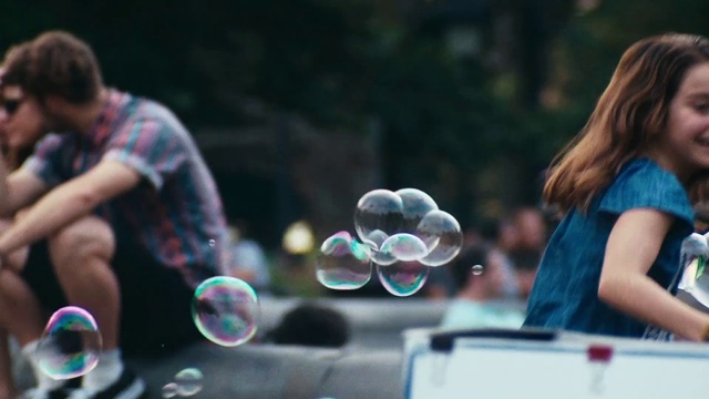 Video Reference N0: Water, Fun, Liquid bubble, Games, Human, Hand, Glass, Leisure, Photography, Recreation