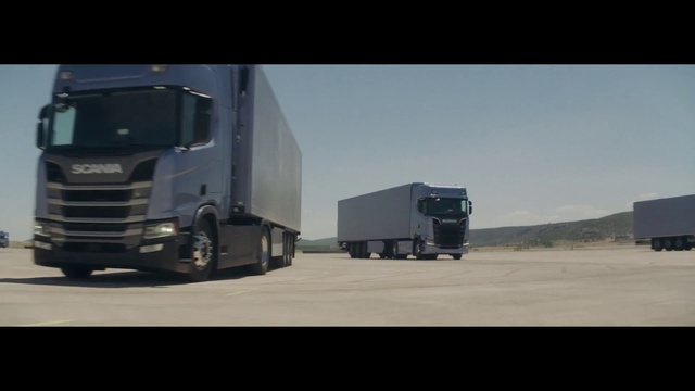 Video Reference N7: Transport, Mode of transport, trailer truck, Vehicle, Truck, Commercial vehicle, Bumper, Freight transport, Asphalt, Car