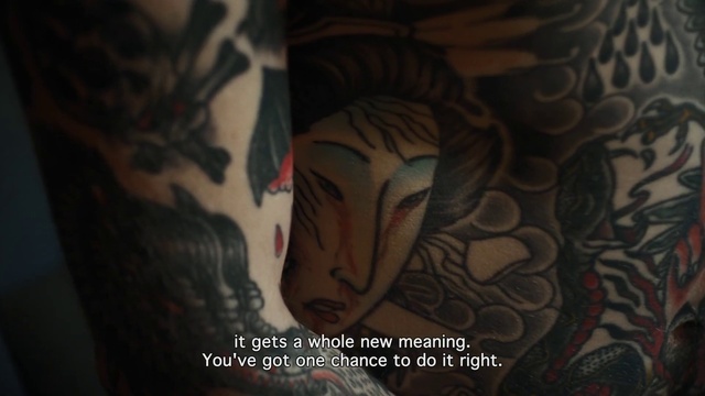 Video Reference N1: Sleeve, Felidae, Temporary tattoo, Thigh, Big cats, Font, Pattern, Human leg, Wood, Elbow