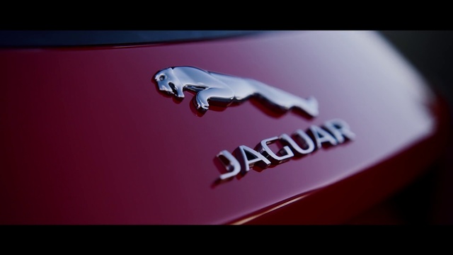 Video Reference N0: Vehicle, Car, Automotive design, Hood, Motor vehicle, Emblem, Symbol, Personal luxury car, Font, Luxury vehicle