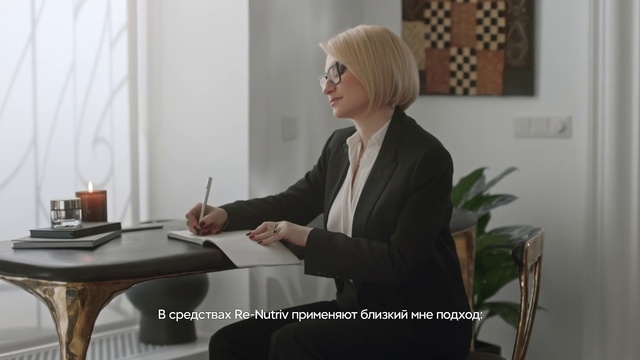 Video Reference N1: Table, Furniture, Plant, Chair, Houseplant, Blazer, Writing desk, White-collar worker, Event, Formal wear
