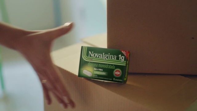Video Reference N0: Gesture, Font, Wood, Nail, Rectangle, Thumb, Packaging and labeling, Brand, Box, Paper product