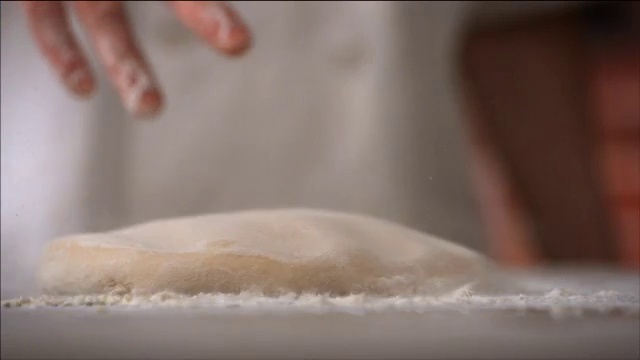 Video Reference N0: Hand, Ingredient, Gesture, Dress, Recipe, Water, Powder, Cuisine, Bread flour, All-purpose flour