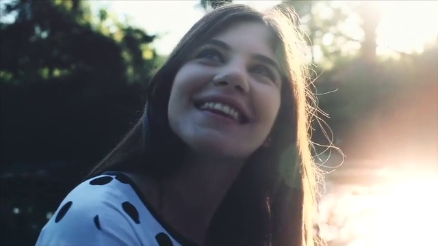 Video Reference N2: Hair, Skin, Lip, Smile, Plant, Flash photography, Happy, People in nature, Sunlight, Grass