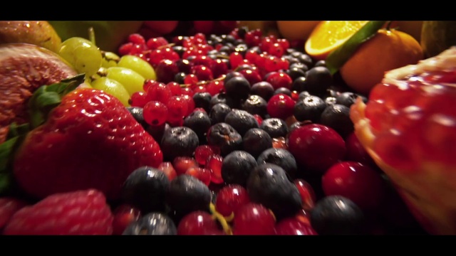 Video Reference N2: Food, Fruit, Ingredient, Seedless fruit, Natural foods, Recipe, Whole food, Berry, Cuisine, Produce
