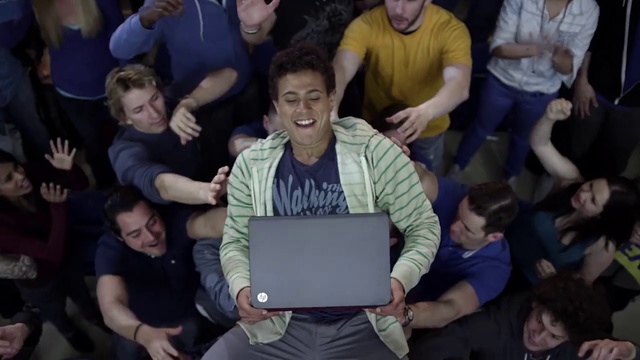 Video Reference N1: Jeans, Shirt, Muscle, Computer, Product, Personal computer, Laptop, Fashion, Smile, Purple