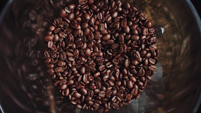 Video Reference N2: Brown, Food, Single-origin coffee, Ingredient, Plant, Wood, Jamaican blue mountain coffee, Java coffee, Coffee, Kapeng barako