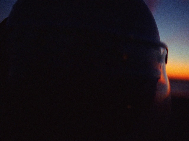 Video Reference N1: Sky, Tints and shades, Goggles, Astronomical object, Flash photography, Electric blue, Eyewear, Darkness, Horizon, Landscape