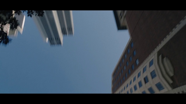Video Reference N1: Building, Sky, Window, Skyscraper, Rectangle, Cloud, Tower block, Atmospheric phenomenon, Urban design, Tints and shades