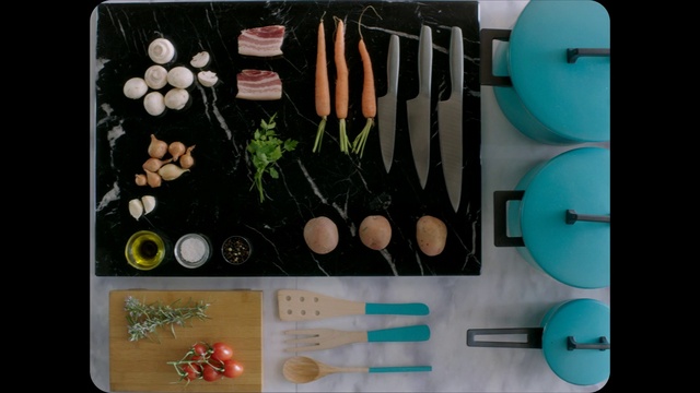 Video Reference N1: Green, Cosmetics, Tableware, Recipe, Cutlery, Kitchen utensil, Gas, Cooking, Dishware, Paint