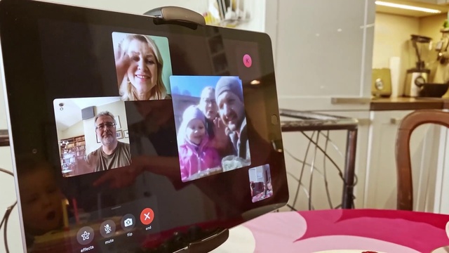 Video Reference N0: Smile, Output device, Personal computer, Computer, Flat panel display, Television set, Gadget, Pink, Communication Device, Tablet computer