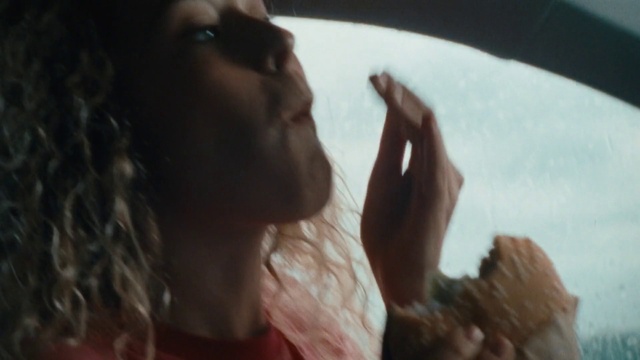Video Reference N1: Lip, Hand, Mouth, Eyelash, Flash photography, Gesture, Automotive mirror, Finger, Happy, Steering wheel