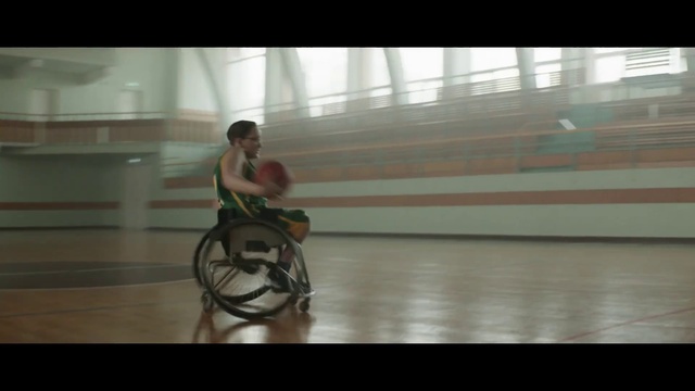 Video Reference N0: Sports uniform, Wheelchair sports, Floor, Sportswear, Player, Disabled sports, Basketball court, Wheelchair basketball, Basketball moves, Flooring