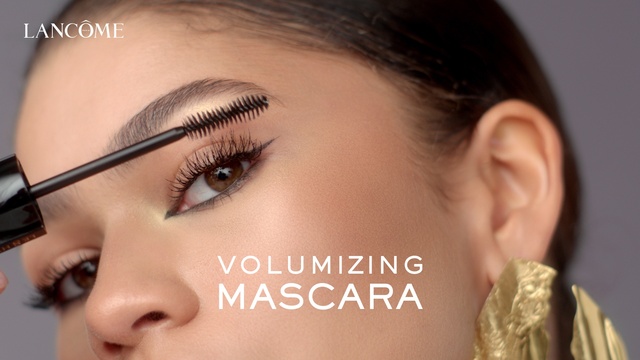 Video Reference N1: Forehead, Nose, Cheek, Skin, Lip, Hairstyle, Eyebrow, Facial expression, Eyelash, Eye liner