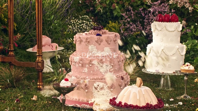 Video Reference N5: Food, Plant, Cake decorating, Flower, Cake, Green, Cake decorating supply, Petal, Wedding cake, Lighting