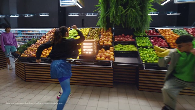 Video Reference N1: Food, Photograph, Green, Natural foods, Fruit, Whole food, Greengrocer, Selling, Public space, Retail