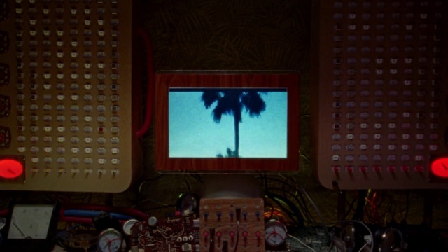 Video Reference N1: Personal computer, Computer, Technology, Flat panel display, Display device, Entertainment, Electronic device, Computer hardware, Audio equipment, Event