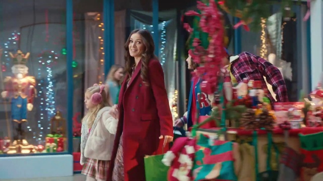 Video Reference N4: Decoration, Textile, Lighting, Temple, Christmas ornament, Pink, Smile, Christmas decoration, Fun, Entertainment