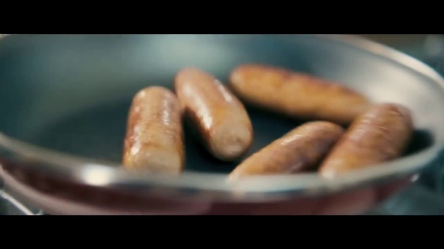 Video Reference N1: Food, Ingredient, Fast food, Cuisine, Recipe, Dish, Produce, Baked goods, Cooking, Knackwurst