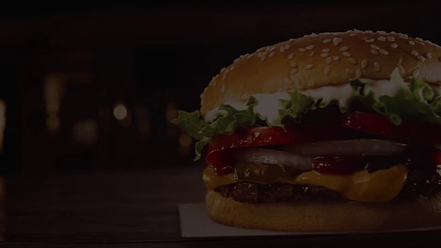 Video Reference N3: Food, Sandwich, Bun, Ingredient, Staple food, Fast food, Recipe, Hamburger, Cuisine, Baked goods