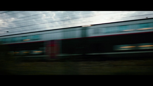 Video Reference N1: Train, Cloud, Sky, Rolling stock, Automotive lighting, Rolling, Railway, Track, Electricity, Railroad car