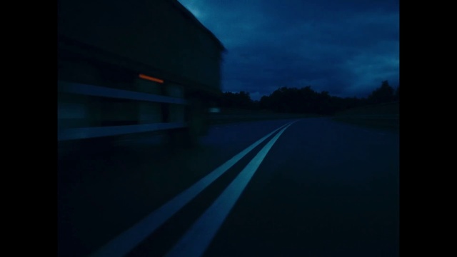 Video Reference N0: Sky, Rectangle, Road surface, Asphalt, Cloud, Atmospheric phenomenon, Building, Tints and shades, Road, Tree