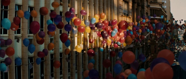 Video Reference N1: Light, Product, Balloon, Party supply, Line, Public space, Material property, Event, Fun, Human settlement