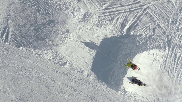 Video Reference N2: Sports equipment, Slope, Outdoor recreation, Ice cap, Terrain, Winter sport, Mountain, Freezing, Snow, Glacial landform