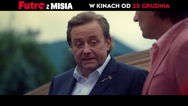 Video Reference N6: Clothing, Forehead, Chin, Coat, Organism, Gesture, Collar, Suit, Blazer, Spokesperson