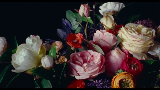Video Reference N5: Flower, Plant, Petal, Hybrid tea rose, Pink, Flower Arranging, Artificial flower, Bouquet, Rose, Wedding ceremony supply