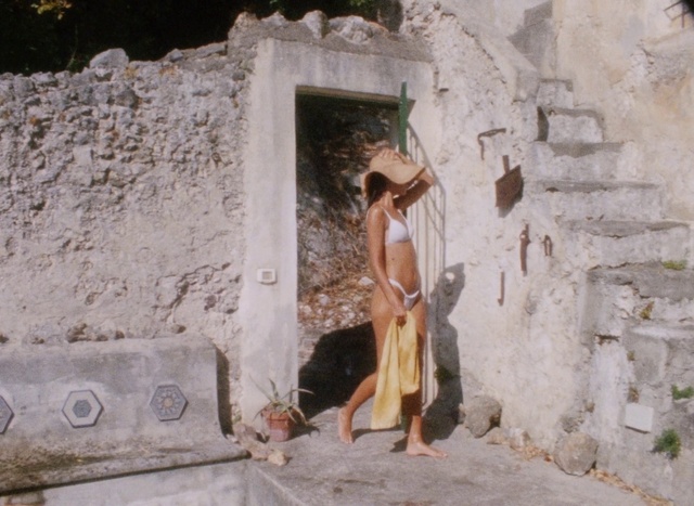 Video Reference N6: Temple, Wood, Street fashion, Brick, Human leg, Concrete, Rock, Barechested, Ancient history, Facade