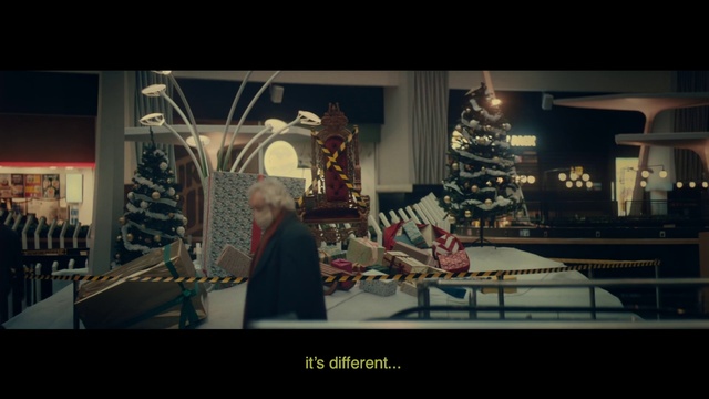 Video Reference N5: World, Christmas tree, Christmas ornament, Urban design, Window, Christmas decoration, Event, Holiday, Christmas, Fun