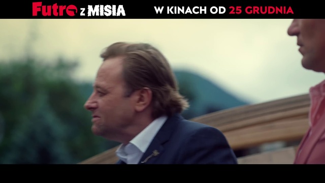Video Reference N2: Forehead, Facial expression, Adaptation, Font, Blazer, Suit, Happy, Formal wear, White-collar worker, Event